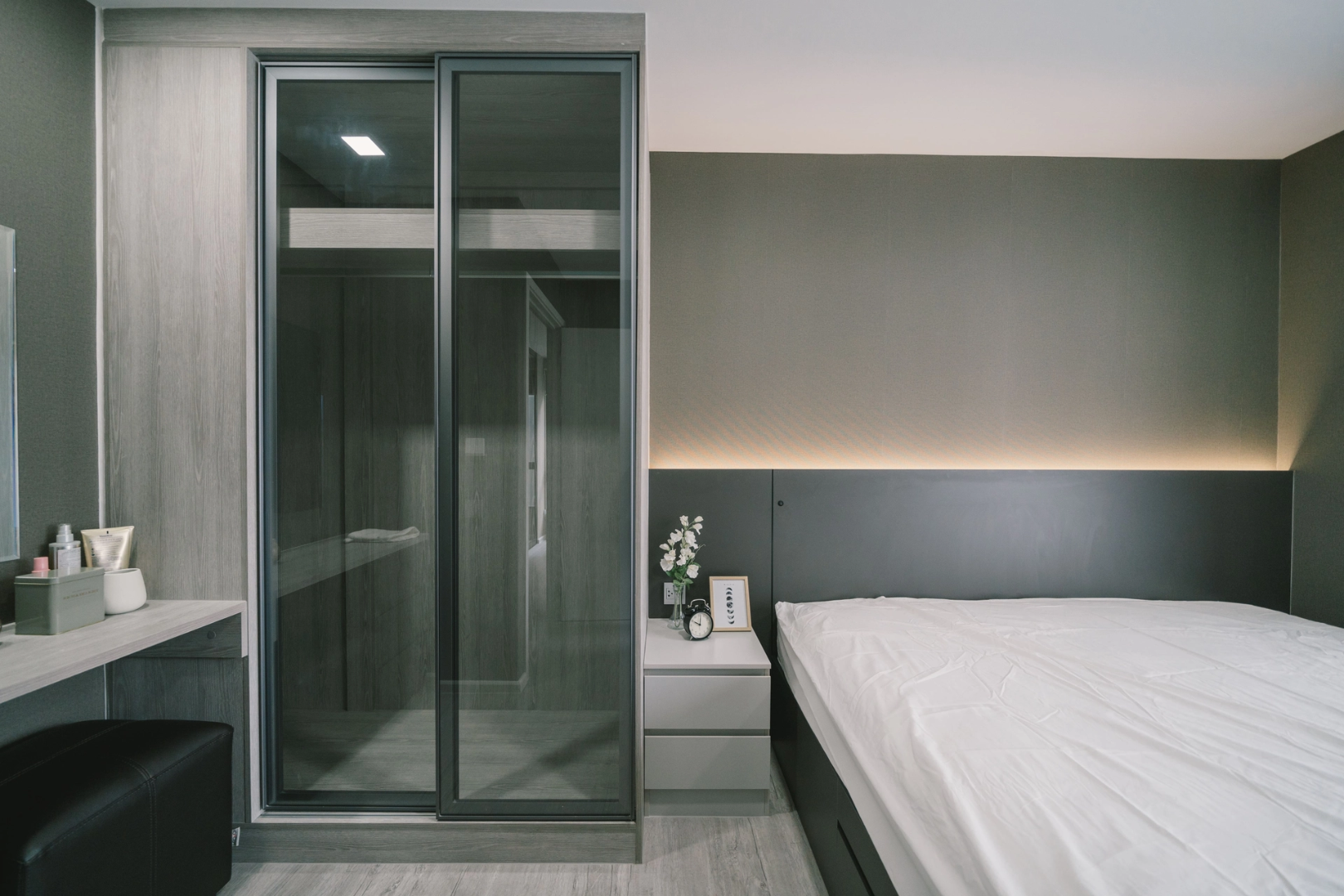 บิ้วอิน-ฟิตอินตู้เสื้อผ้า / Walk-in Closet