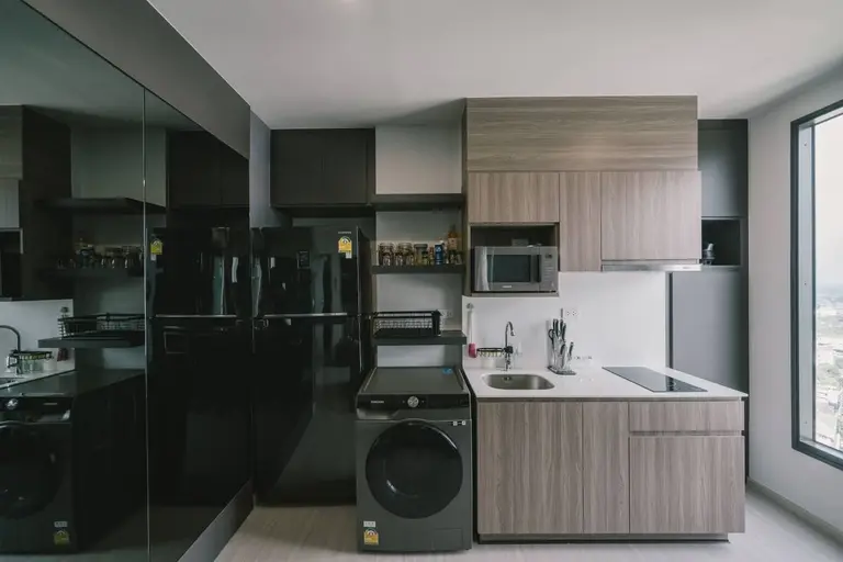 ห้องครัวคอนโดสไตล์ Modern